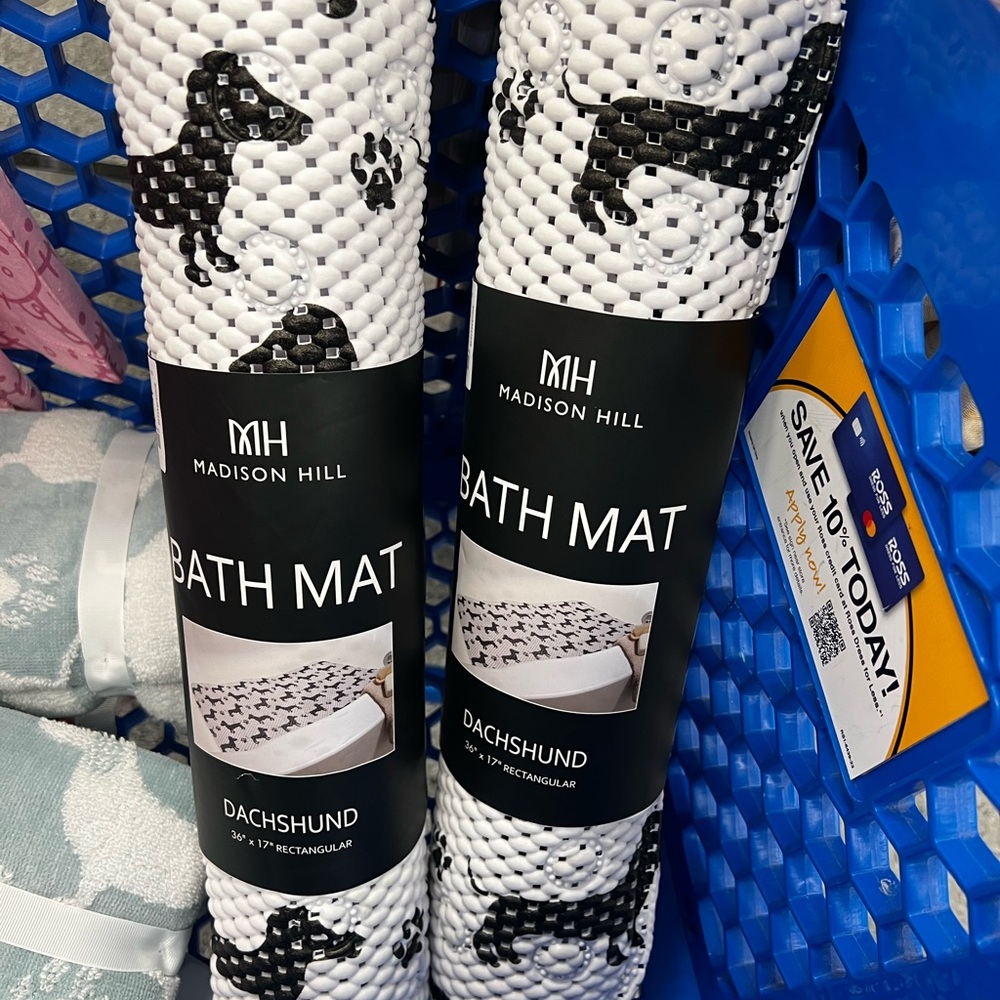 Madison Hill Dachshund Pattern LARGE OVERSIZED 36x17  TUB Mat in Black and White